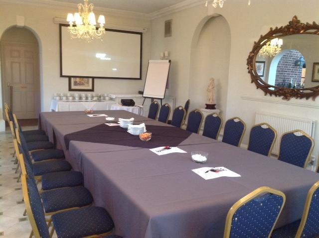 Aylestone Court Hotel Hereford Bagian luar foto